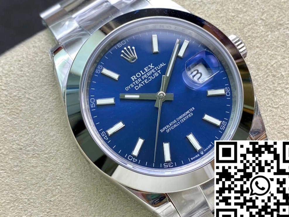 Factory Blue M126300-0001 Datejust 755 Dial VS Rolex Versatile 0801